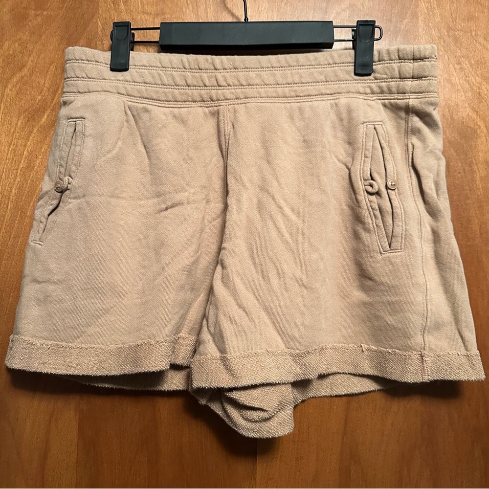 Aerie Beige Shorts Pockets Medium‎